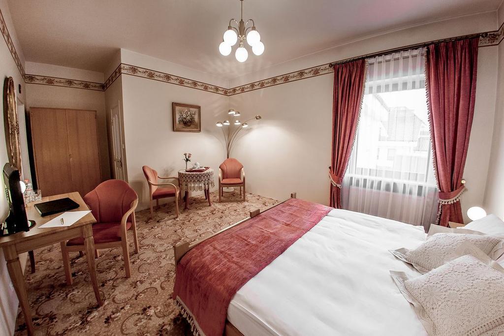 Bed and Breakfast Palazzo Adler Сважендз Экстерьер фото